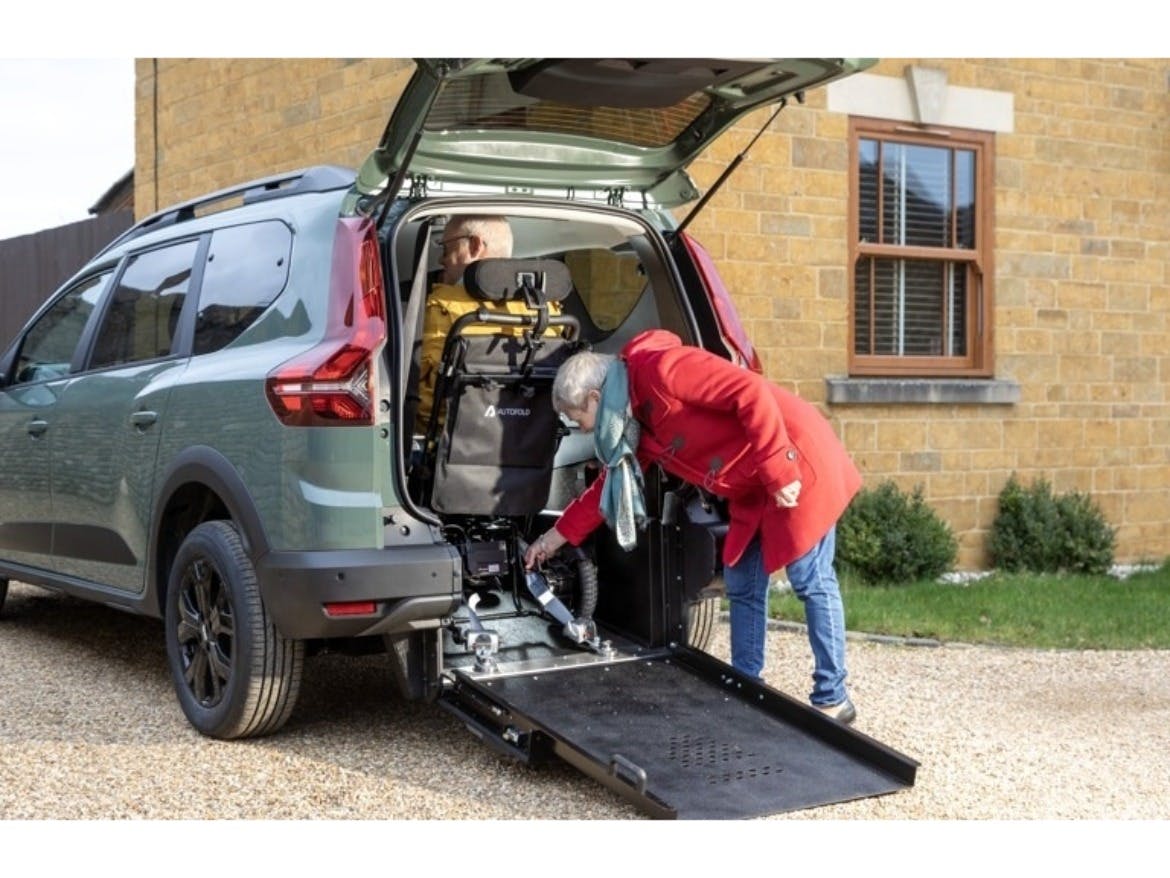 Dacia Jogger WAV Securing A Wheelchair