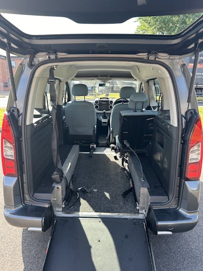 Wheelchair Accessible Citroën Berlingo Multispace HDi Plus 2015 for