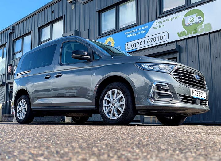 Grey Ford Tourneo Connect Titanium Ecoboost 2023