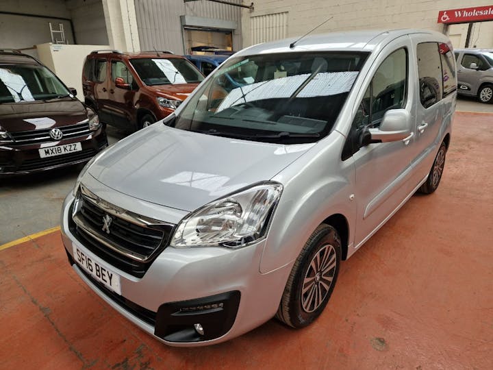 Silver Peugeot Partner Tepee Active 2016
