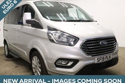Silver Ford Tourneo Custom Independence RS 2019