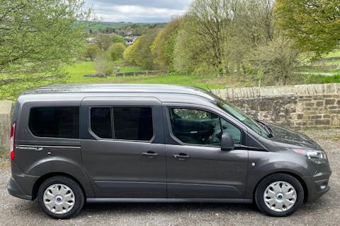 Grey Ford Tourneo Connect Freedom Grand RS 2017