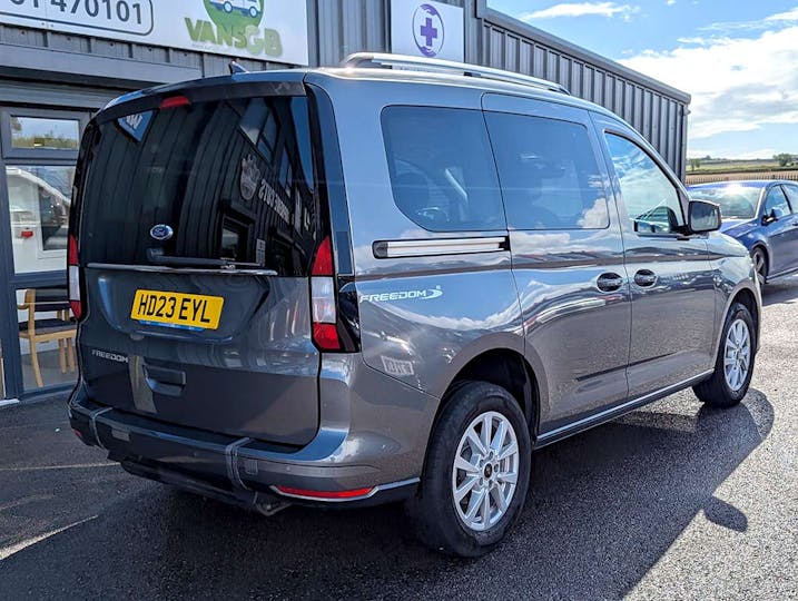 Grey Ford Tourneo Connect Titanium Ecoboost 2023