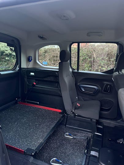 Silver Peugeot Rifter Bluehdi S/S Allure 2020