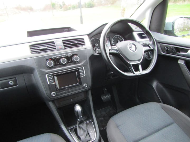 Silver Volkswagen Caddy Maxi C20 Life TDi 2015