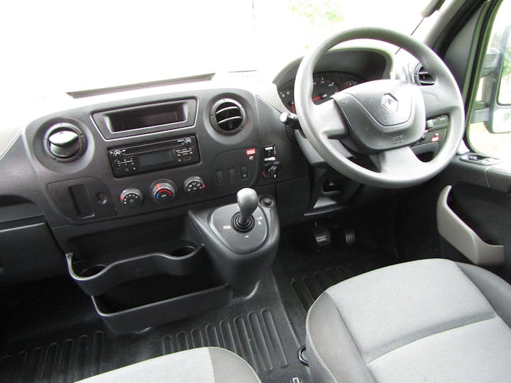 Blue Renault Master Sl28 Business DCi P/v Quickshift 2018