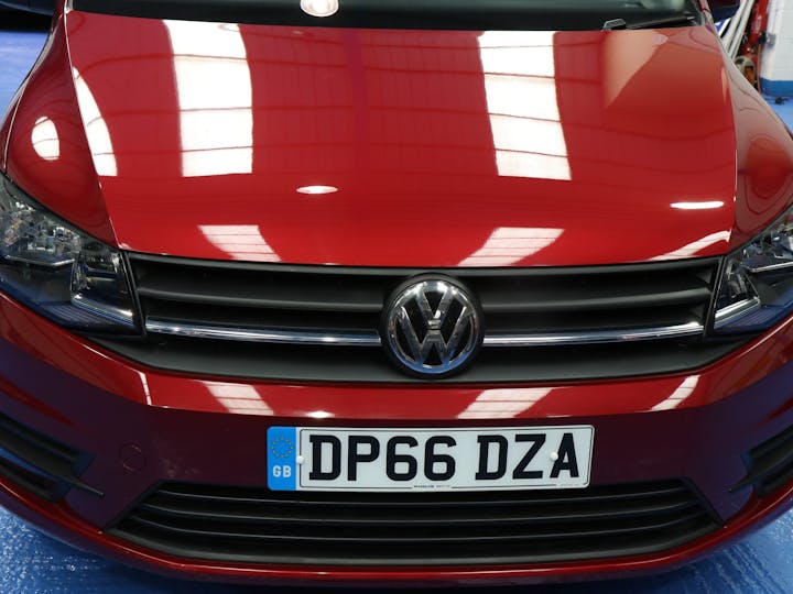 Red Volkswagen Caddy C20 Life TDi 2016
