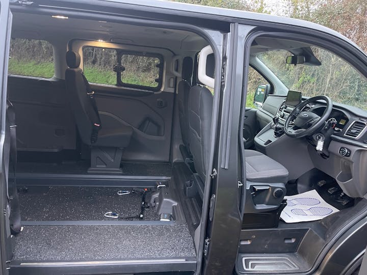 Grey Ford Tourneo Custom 310 Titanium L2 2019