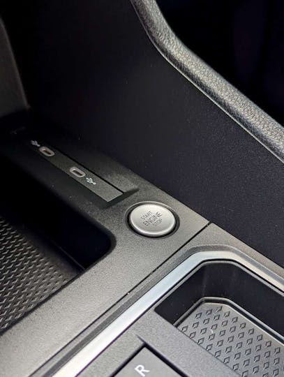 Grey Ford Tourneo Connect Titanium Ecoboost 2023