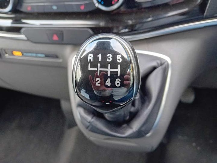 Black Ford Tourneo Custom 310 Titanium L1 2018