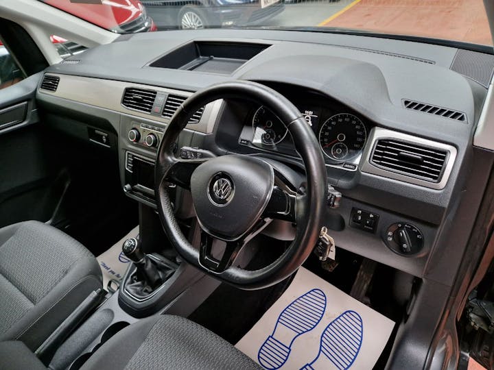 Grey Volkswagen Caddy C20 Life TDi 2017