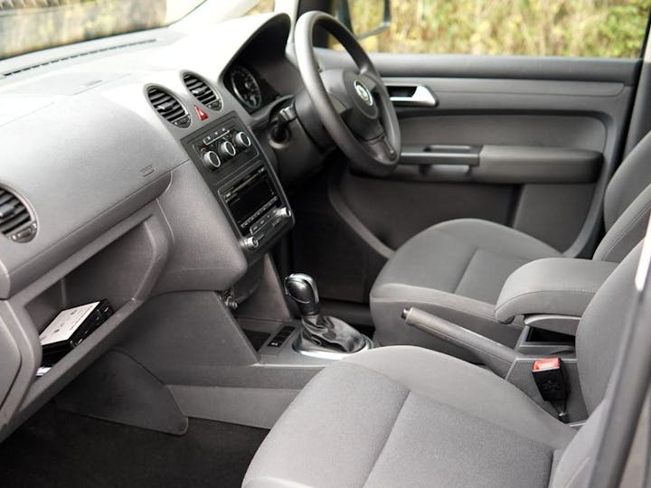 Grey Volkswagen Caddy Maxi C20 Life TDi 2014