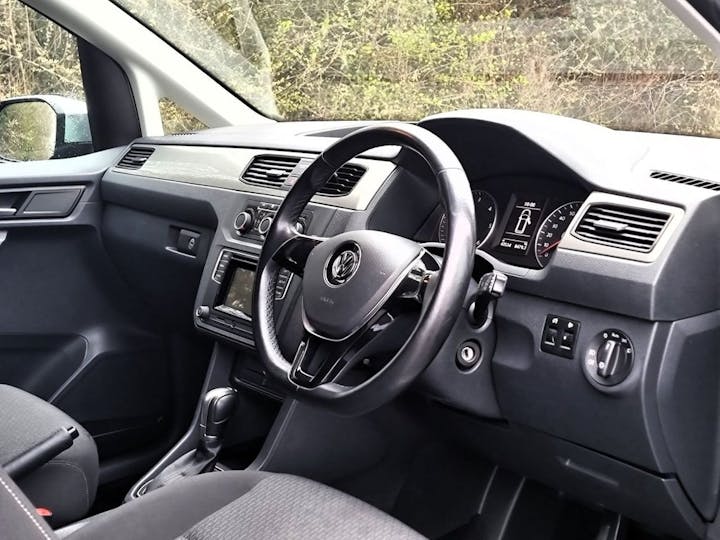 Silver Volkswagen Caddy Maxi C20 Life TDi 2016