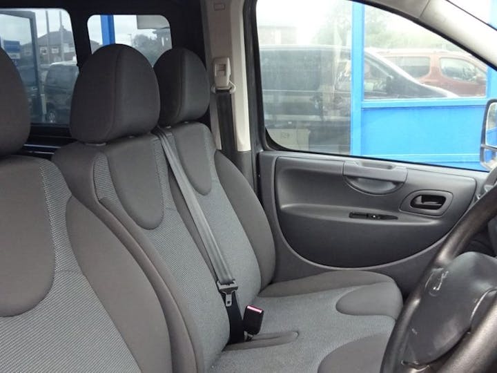 Grey Peugeot Expert HDi Tepee Comfort L1 2015
