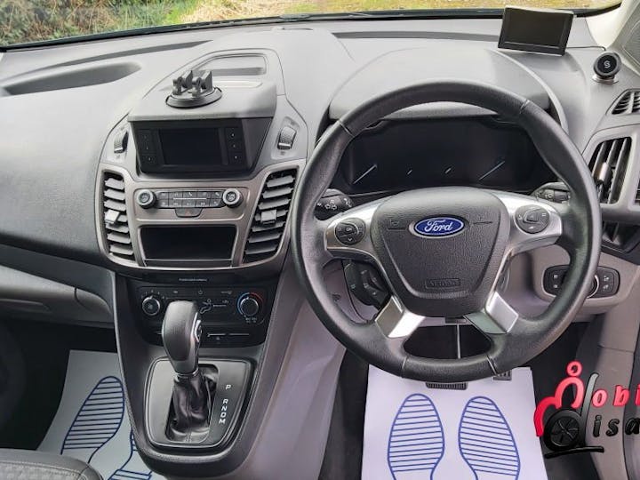 Blue Ford Grand Tourneo Connect Zetec TDCi 2020