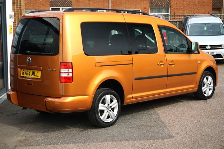 Orange Volkswagen Caddy Maxi C20 Life TDi 2014