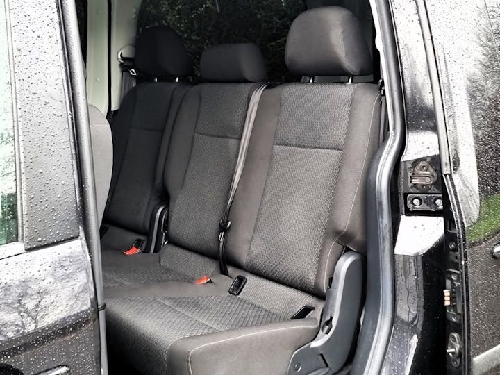 Black Volkswagen Caddy Maxi C20 Life TDi 2019