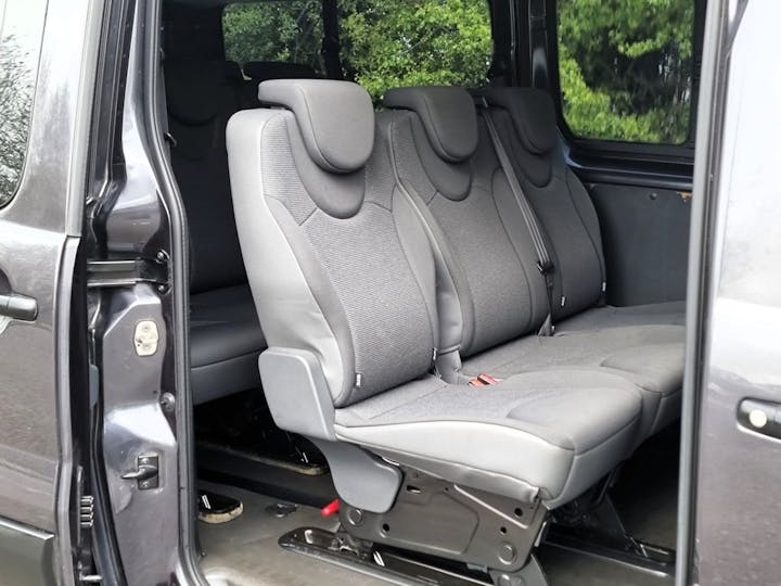 Grey Peugeot Expert HDi Tepee Comfort L2 2015