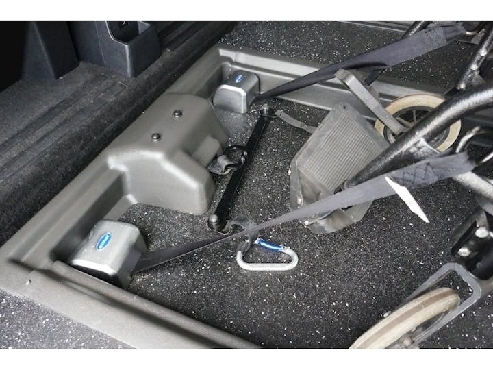 Silver Ford Tourneo Custom Titanium Independence LWB Wav L2 H1 2018