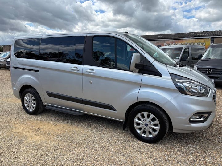 Silver Ford Tourneo Custom 320 Zetec L1 2019