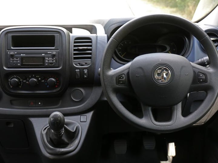 Black Vauxhall Vivaro Combi CDTi 2016