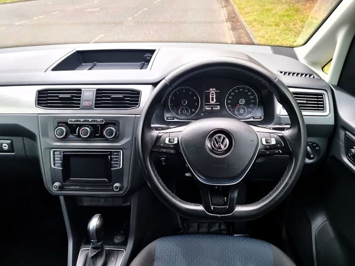 Purple Volkswagen Caddy Maxi C20 Life Tsi 2018