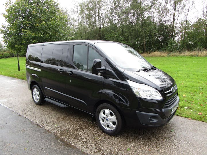 Black Ford Tourneo Custom Independence RS 2018