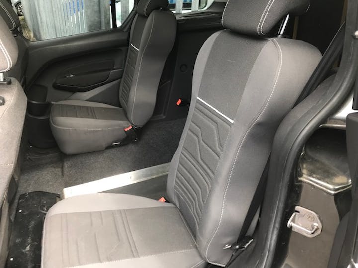 Grey Ford Tourneo Connect Titanium TDCi 2017