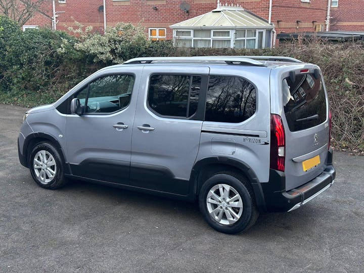 Silver Peugeot Rifter Bluehdi S/S Allure 2020
