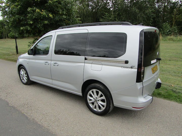 Silver Volkswagen Caddy Maxi C20 Life TDi 2022