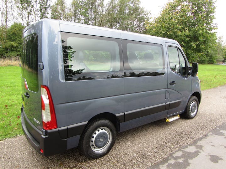 Blue Renault Master Sl28 Business DCi P/v Quickshift 2018