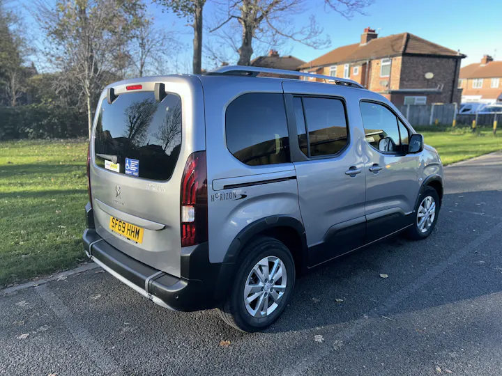 Wheelchair Accessible Peugeot Rifter Horizon Re 2019 For Sale