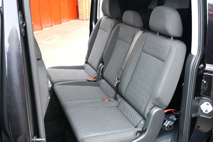 Black Volkswagen Caddy Maxi C20 Life Tsi 2023