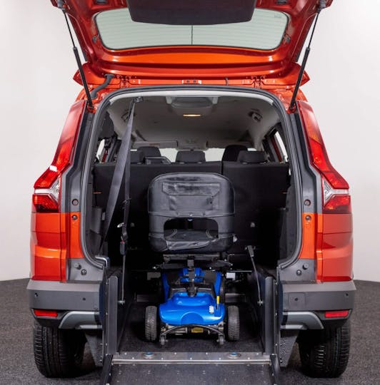 Black Dacia Jogger Essential Tce 2023