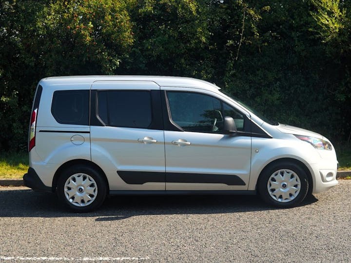Silver Ford Tourneo Connect Freedom RS 2016