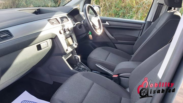 Grey Volkswagen Caddy Maxi C20 Life TDi 2018