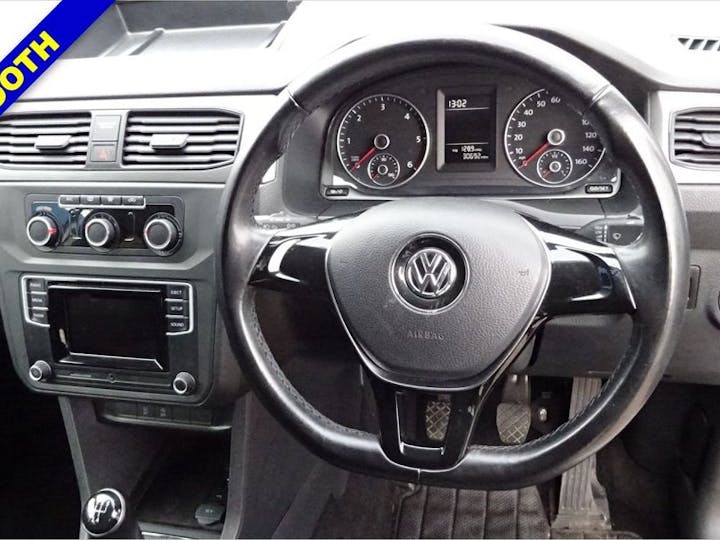 Silver Volkswagen Caddy Maxi C20 Life TDi 2017