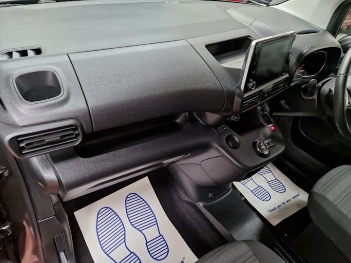 Grey Vauxhall Combo Life SE Xl S/S 2022